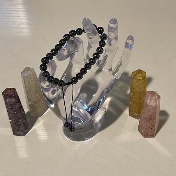 Women’s Healing Rose Quartz Crystal Natural Stone Gemstone Bead Bracelet - Picture 1 of 3